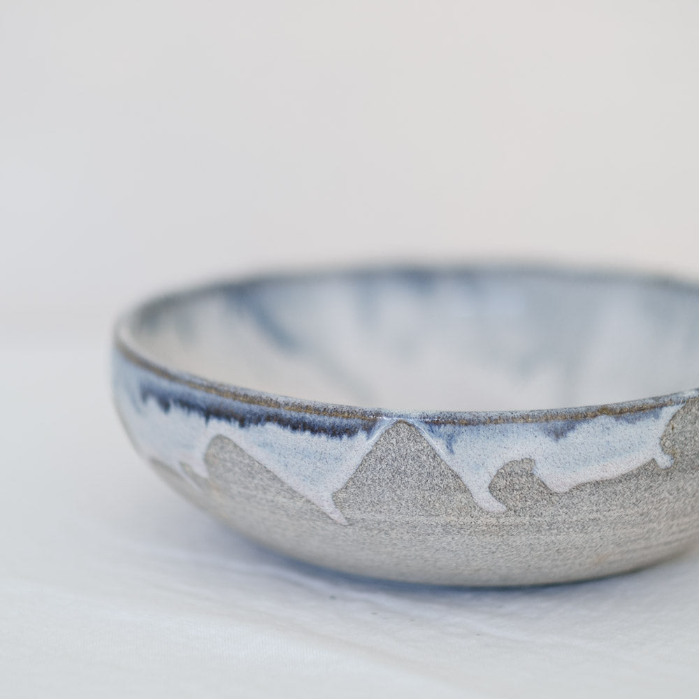 Mountain Serving bowl