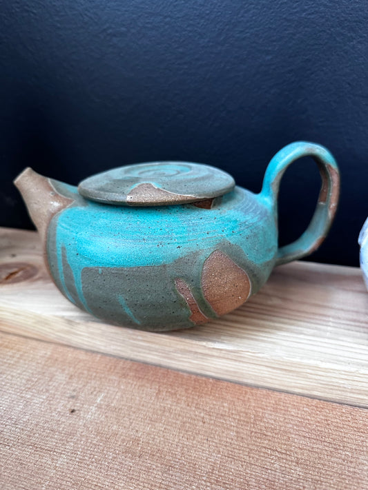 WHEEL THROWN TEAPOT WORKSHOP